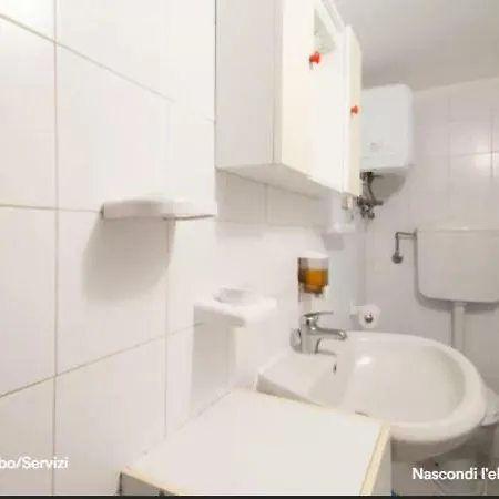 Il Nido Del Santuario Centro Апартаменты Асти