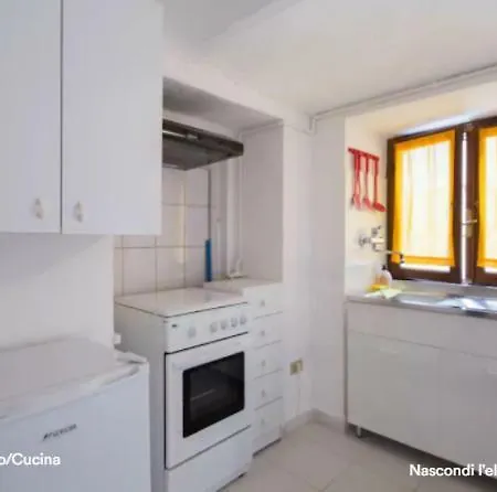 Il Nido Del Santuario Centro Apartmán *